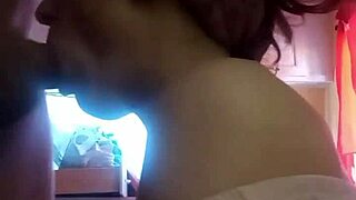 eating her ass with deep throat in a dirty homemade session