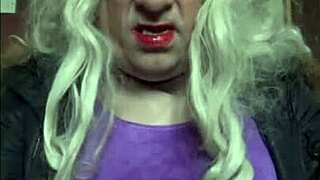 Bisexual crossdresser, let's taste each other's pee on film