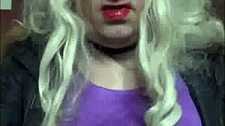 Bisexual crossdresser, let's taste each other's pee on film