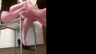 Humiliations and golden shower for my slave today!