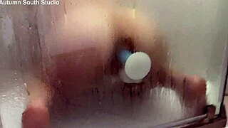 Watch Autumn South Dildo In Shower!
