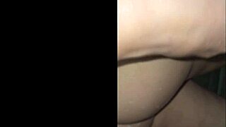 mature invites me to the bathroom, look what happens 😏