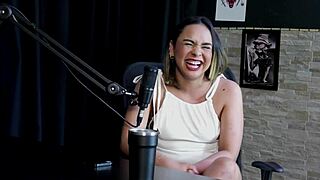 Nands enjoys anal and BDSM with eight men.