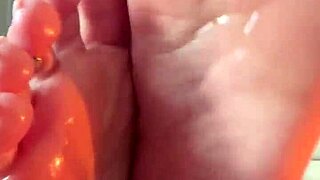 redbone soles oiled up 😍