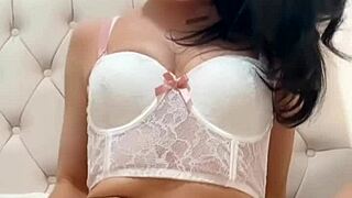 Horny American Exchange Student Provides Girlfriend Experience with Blowjob