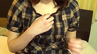 Vertical Video 004: I'll Make You Feel Good With My Mouth!