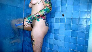 i'm inserting an anal plug in the shower while shaving.