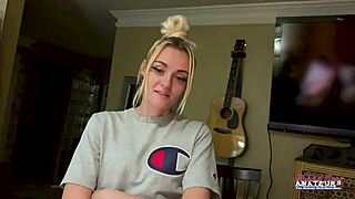 Finger Fuck That Twat, Petite Blonde!