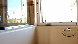 lesbian videos featuring dana vespoli and sovereigh syre two sluts love to get off on sex toys