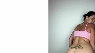 would you join me on vacation despite my fetish?