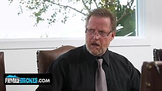 Dirty step sisters reunite in sloppy orgy