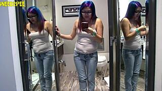 hot girls desperately need to pee wetting their tight jeans and spandex in 2018