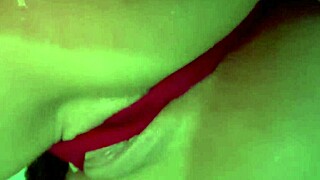 masturbando rico como rica diablita