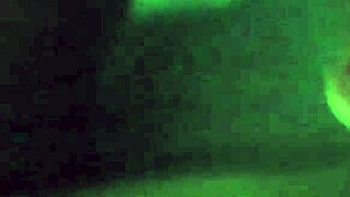 Linda Nalgona Flexes Her Big Ass Muscles!