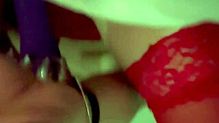 masturbando rico como rica diablita