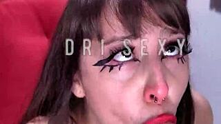 Fantasy your personal whore sucking dick while twerking.