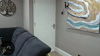 trans turns cuckold under femdom pegging