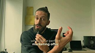 Creando Contenido Fetichista En Una Master Class De Sexo