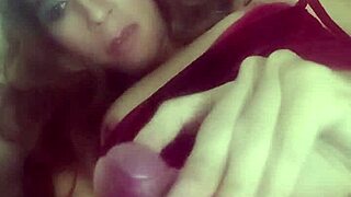 En Los Movimientos De Estas Caderas Esta El Placer