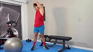 Why is screaming big ass colombian fucking her personal trainer