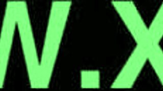 i'm lisening to the safada gemer, it's so hot and voyeuristic, driving me crazy with desire