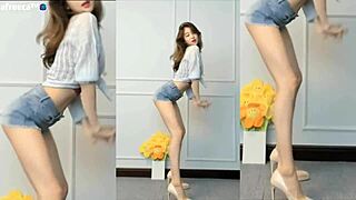 Korean Girl Dances Seductively
