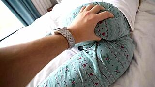 step bro cum inside step sister's pussy in her dream?