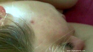 Italian Amateur BBW Sucks And Fucks So Good!