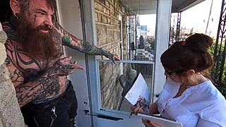 I love watching Melody and Jasin, that MILF PAWG saleswoman, having fun with the fuck machine in the dungeon