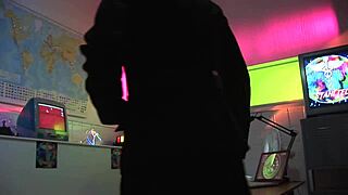 Stacey Saran Is Such A Sexy Soldier 😍