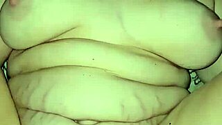 i had a quik orgasm with that milf's ass