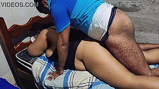 Meia Irm� Vai Na Festa Descansa E Acaba Sendo Fudida Pelo Seu Meio Irm�o E Leva Muita Gozada Na Boca