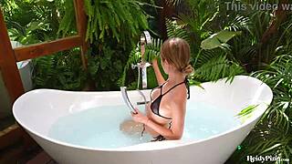 heidy pino una princesa erotica en la ducha