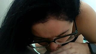 Aluna Gostosa Faz Boquete No Professor