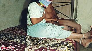 bhabhi ko raat me jor se choda in house hindi audio step sister ki chudai 😈