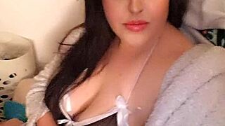 Kandy kane, that bbw slut housewife deepthroats and blows like a whore in homemade video
