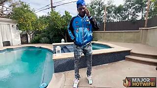 Redhead Busty Cougar Peaches Gets Wet Pussy Fucked By Rome Major