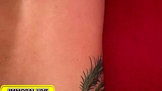 Rachele Richey gulps two huge loads in hardcore webcam threesome