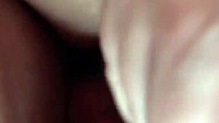 Cumming on my slut 😩