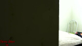 Beautiful 18yo step sister squirts in anal