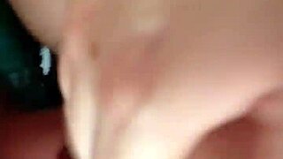 Cumming on my slut 😩