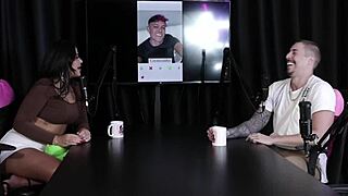 i showed my tits and pussy in the jerk off game