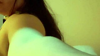 brincando com meu cuzinho - parte 1, wanna see more?