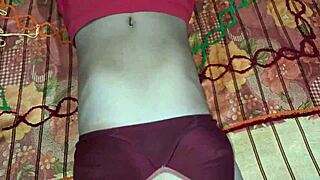 Indian hot nokrani ki chudai malkin ke jane ke bad