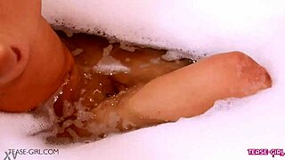 Sexy teen brunette bathes! Shows perfect body provocatively!