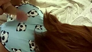 enteada adotiva faz sexo a três com seus novos padrastos sex toy