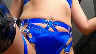 i hope you like my very slutty clothes 😘