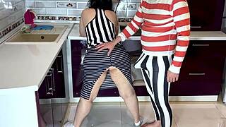 I let mature housewife fuck my ass