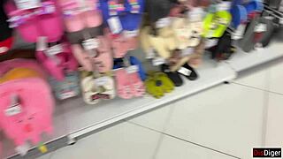 She removes condom to feel hot cum inside pussy