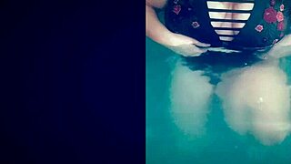 I was in the hot tub with a horny white teen 18+ and it was amazing